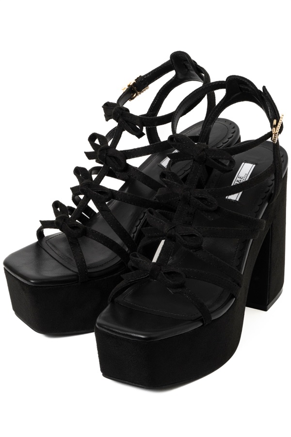 R&E リボンストラップチャンキーヒールサンダル(ブラックスエード-S)